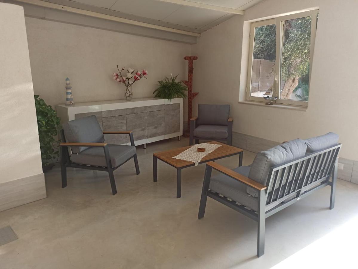Casa Degli Spartani Pina Шикли Екстериор снимка